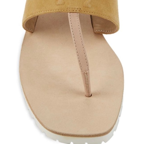 Etienne Aigner Palma Leather Thong-Toe Sandals - Picture 2 of 7